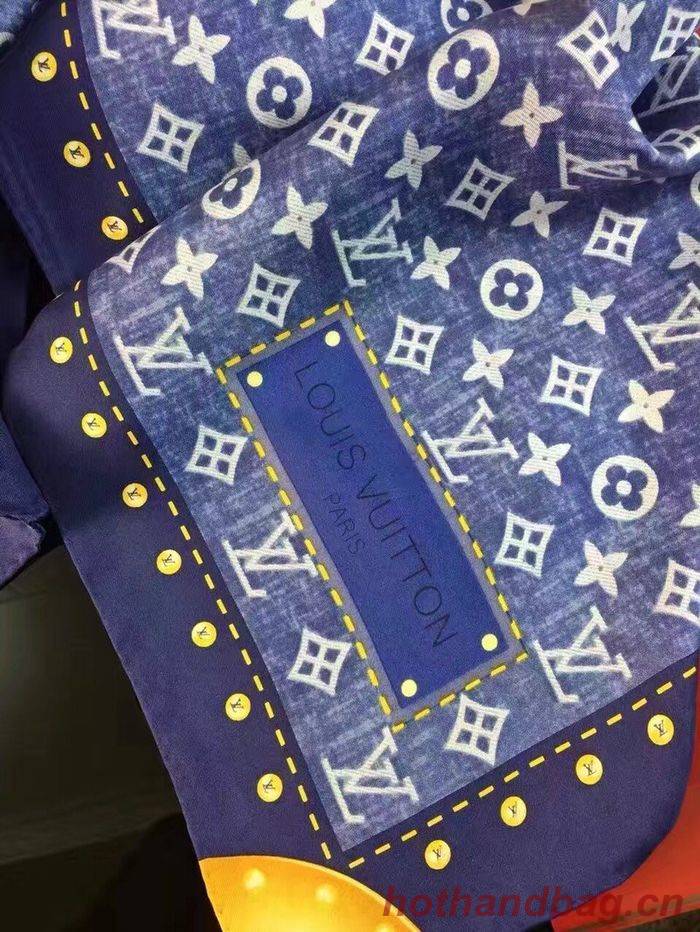 Louis Vuitton Scarf LVS00136